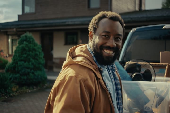 Spark & Riot Spotlights Community Giving in Latest Salvation Army Campaign